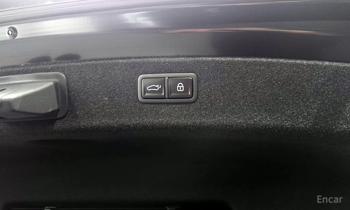 Фото 20 - Genesis G80