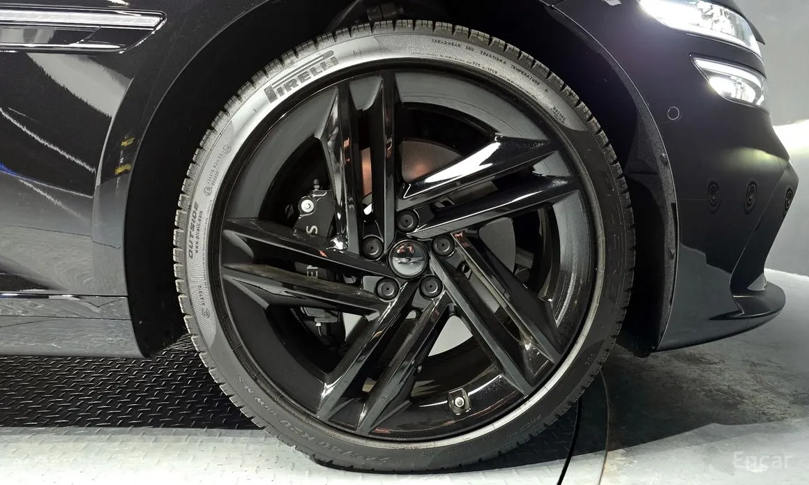 Фото 5 - Genesis G80