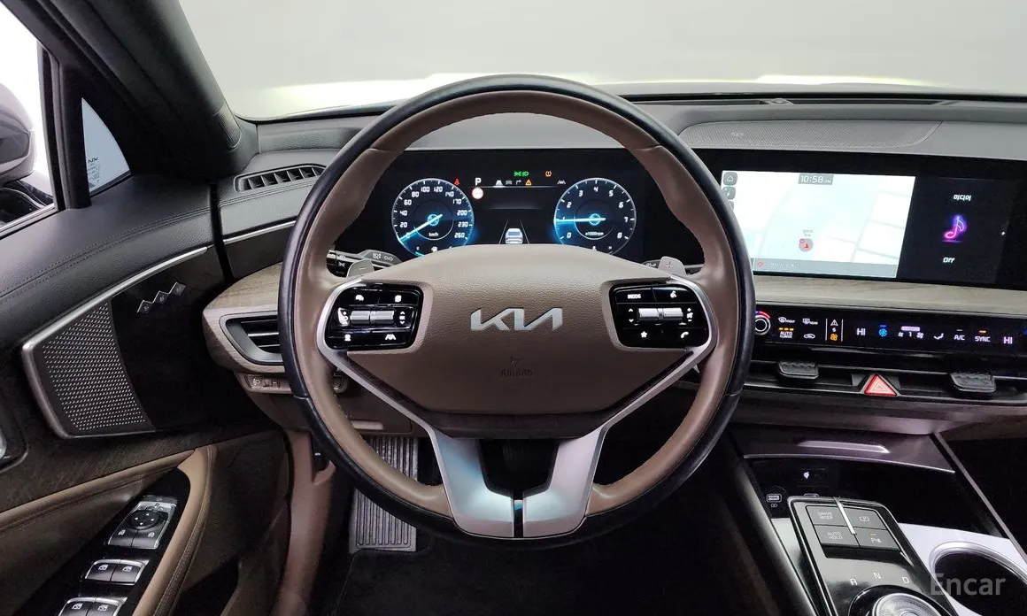 Фото 13 - Kia K8