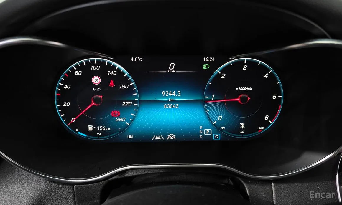 Фото 8 - Mercedes-Benz C-Class