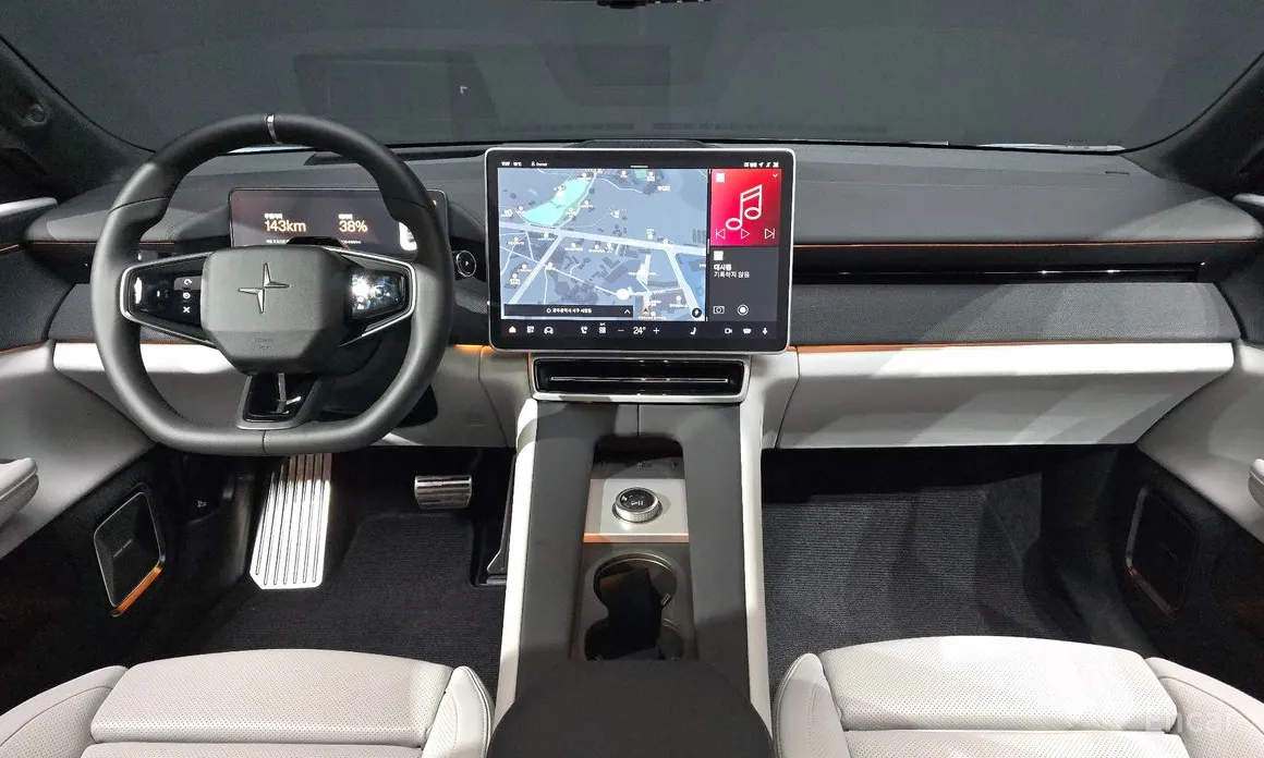 Фото 7 - Polestar 4