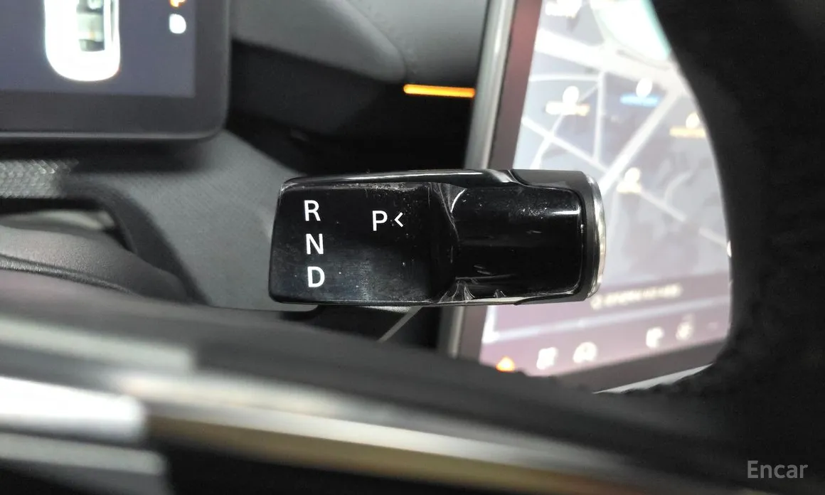 Фото 9 - Polestar 4