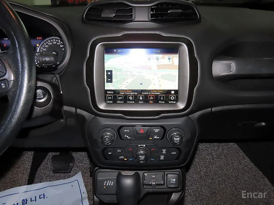 Фото 11 - Jeep Renegade