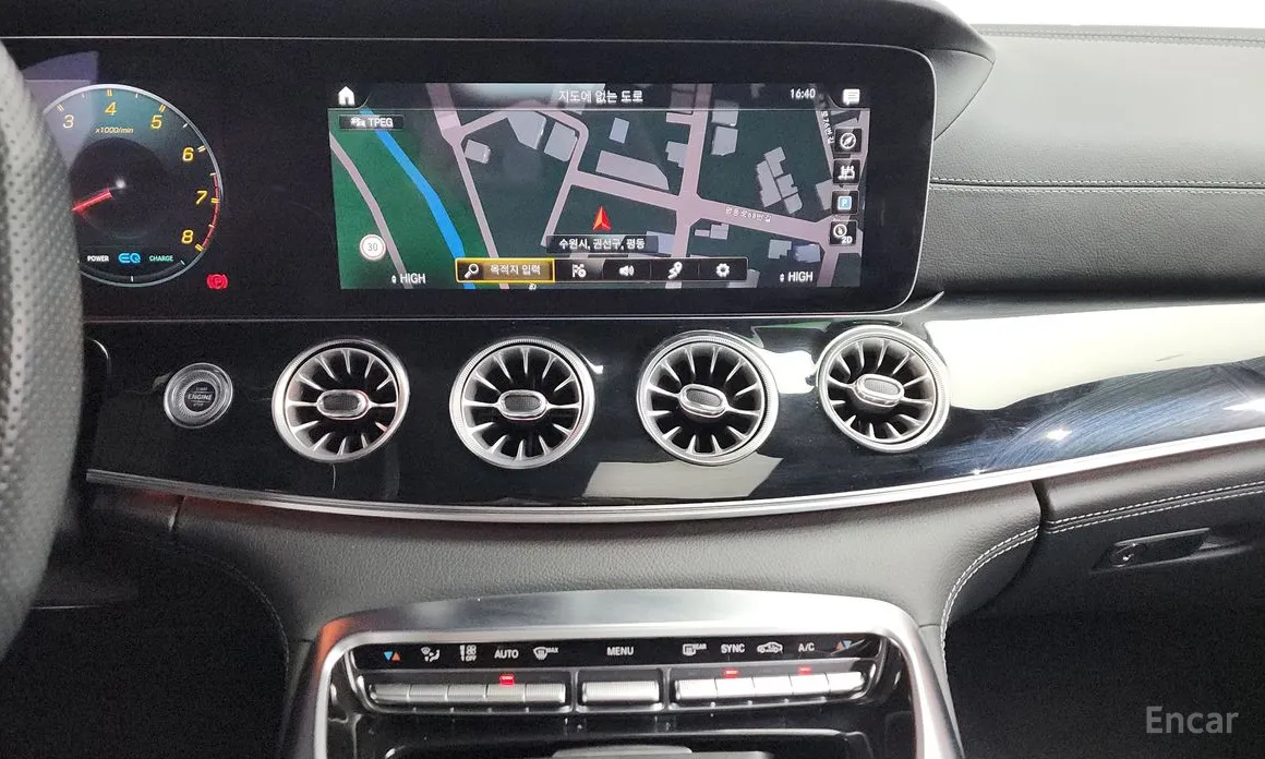 Фото 14 - Mercedes-Benz AMG GT