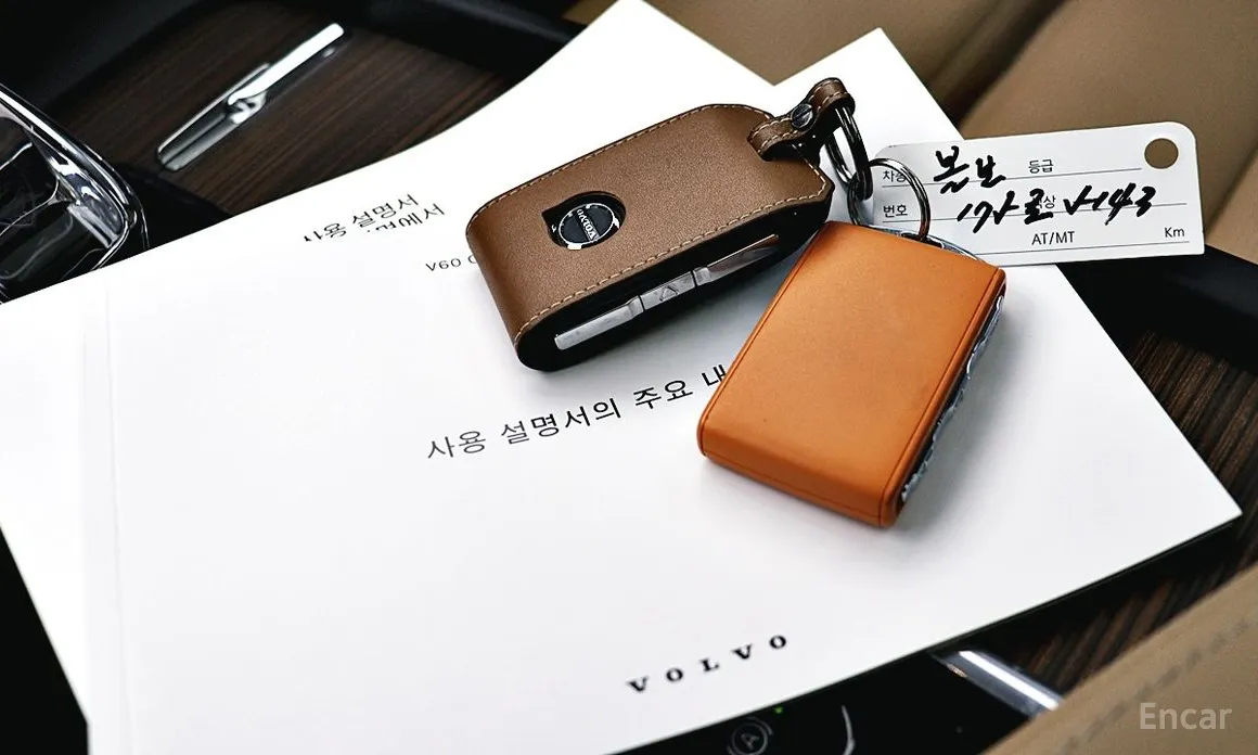 Фото 17 - Volvo V60