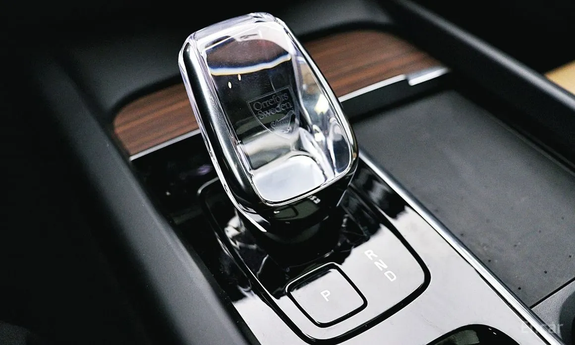 Фото 9 - Volvo V60