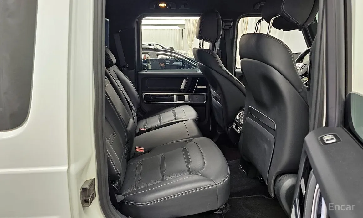 Фото 12 - Mercedes-Benz G-Class