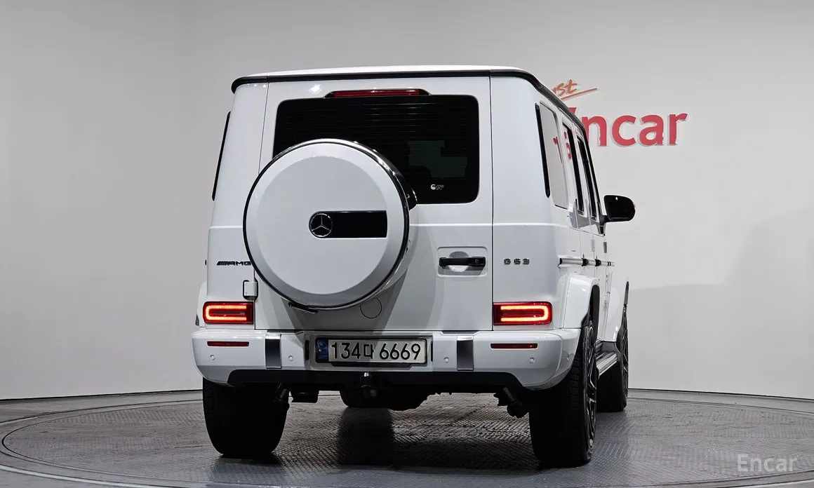 Фото 4 - Mercedes-Benz G-Class