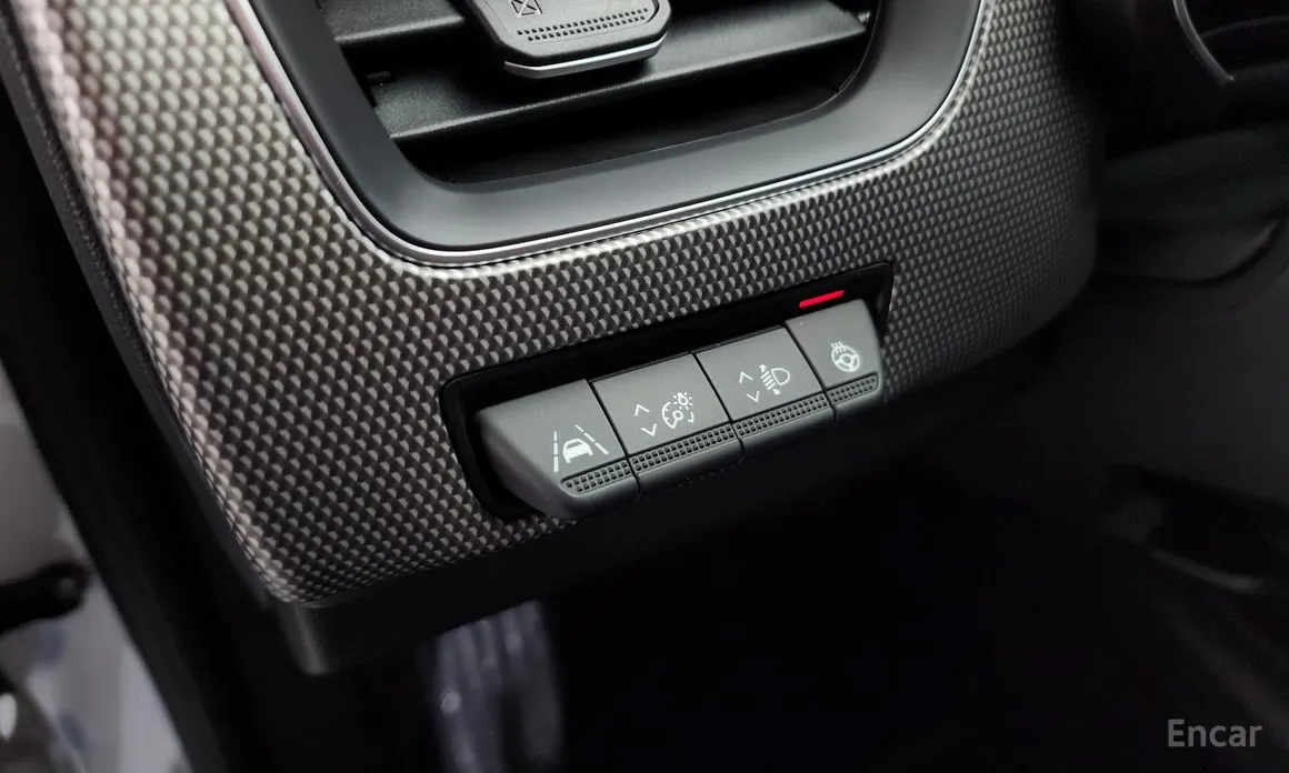 Фото 14 - Renault XM3