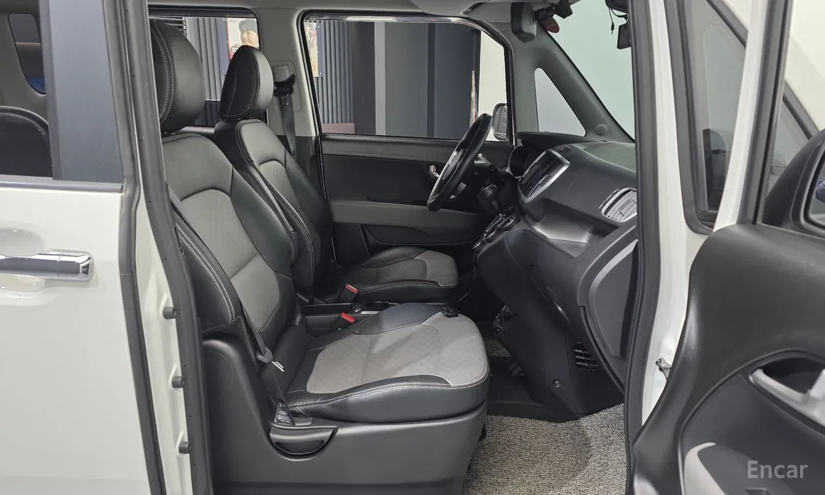 Фото 11 - Kia Ray