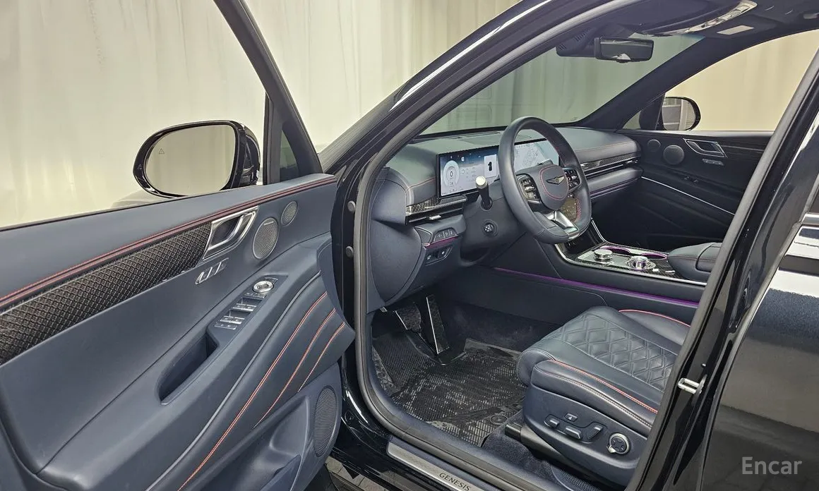 Фото 10 - Genesis GV80