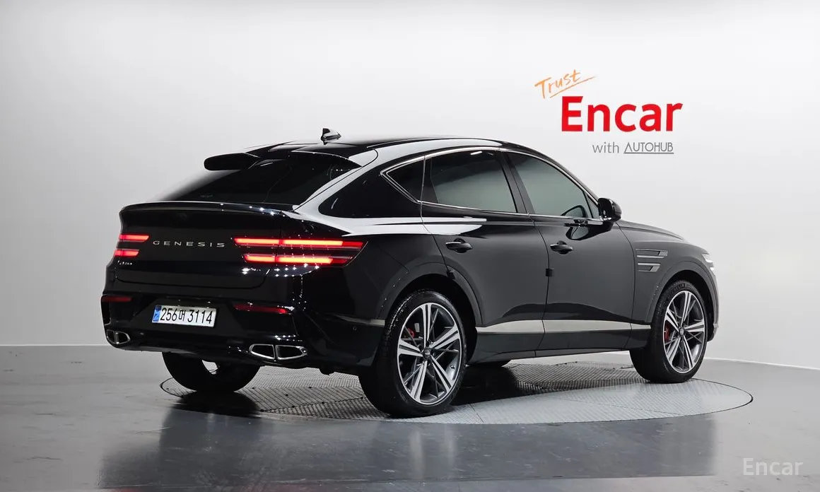 Фото 2 - Genesis GV80