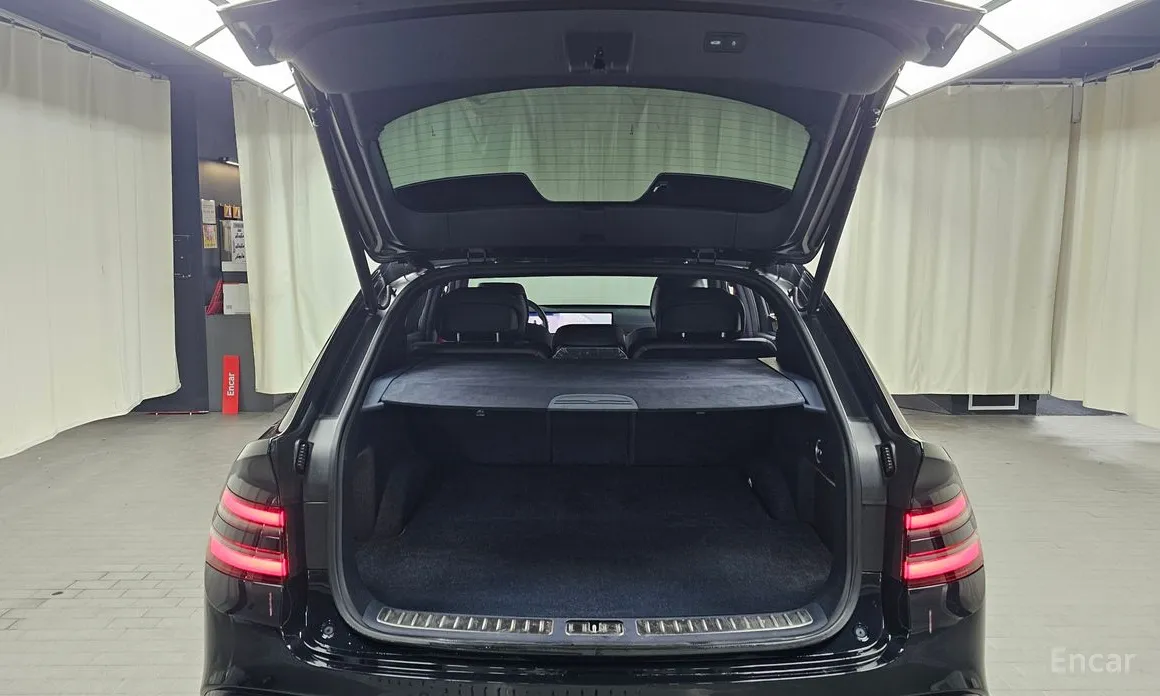 Фото 20 - Genesis GV80