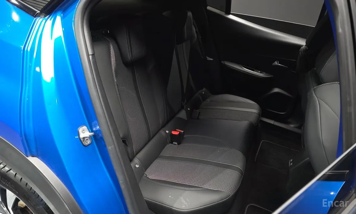 Фото 12 - Peugeot 2008