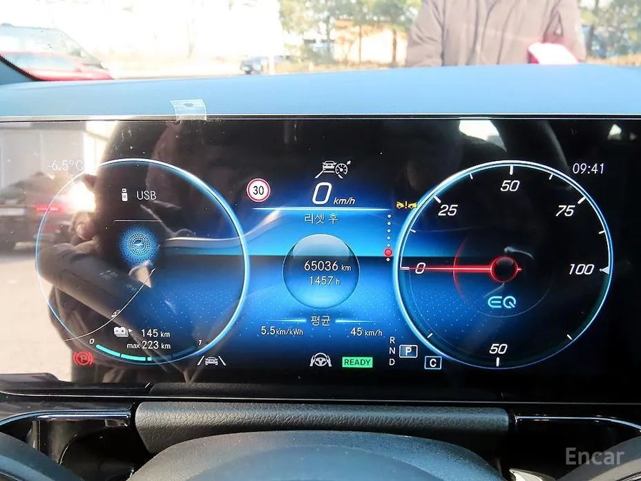 Фото 9 - Mercedes-Benz EQA