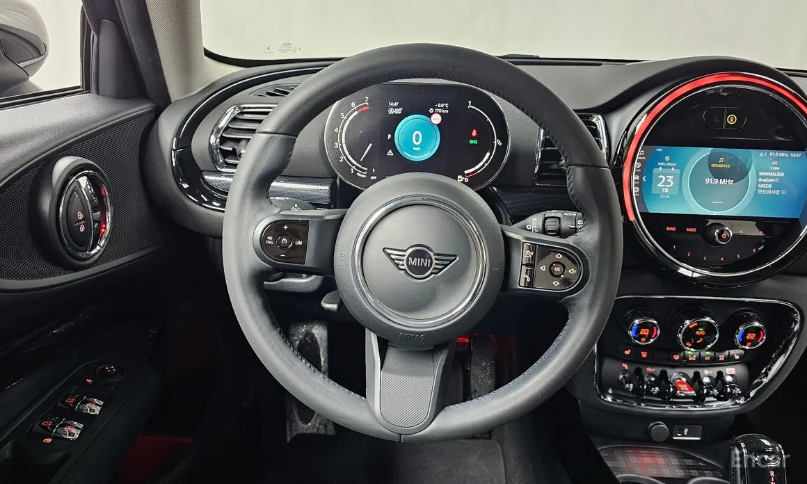 Фото 13 - Mini Clubman