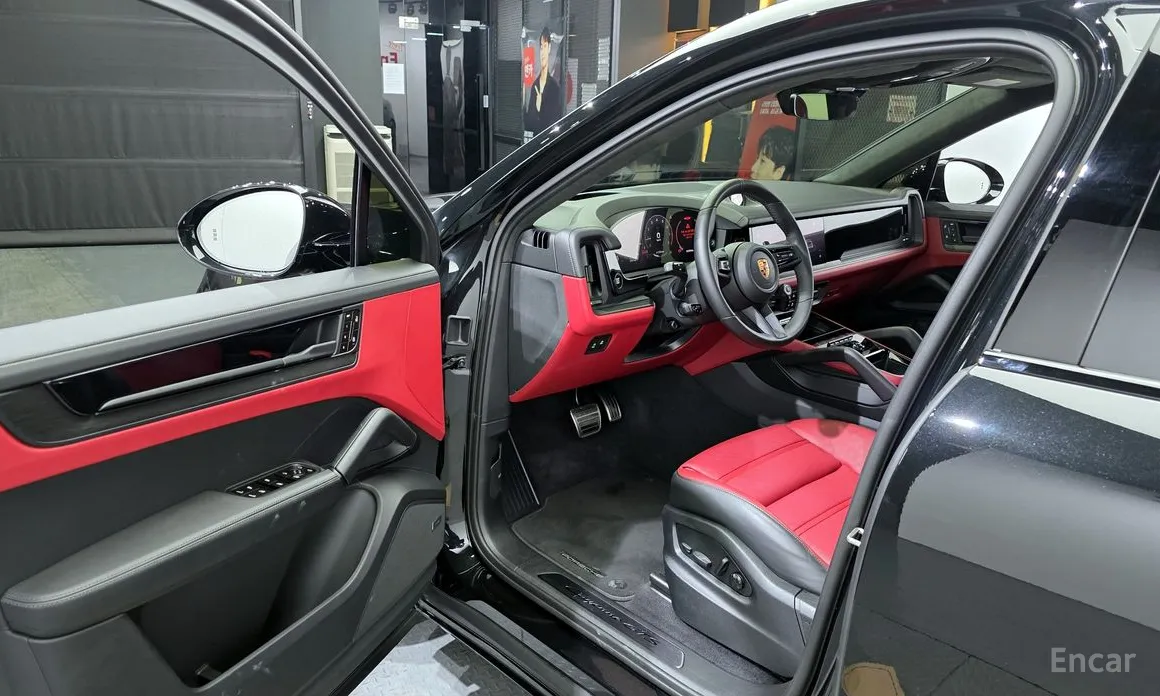 Фото 10 - Porsche Cayenne