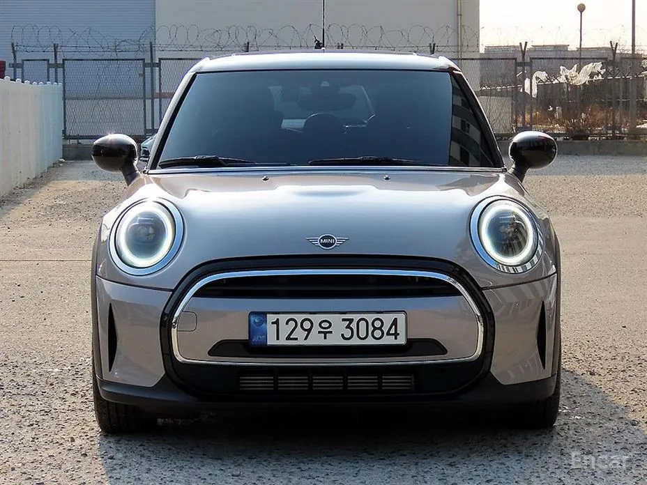 Фото 3 - Mini Cooper