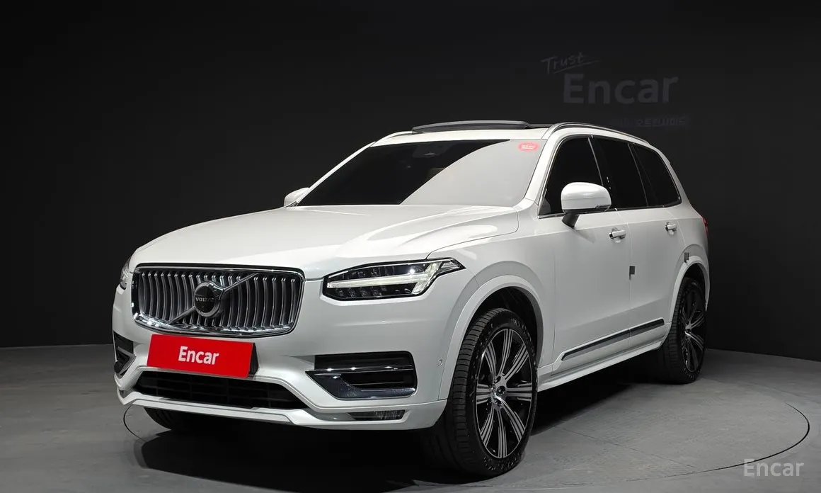 Фото 1 - Volvo XC90