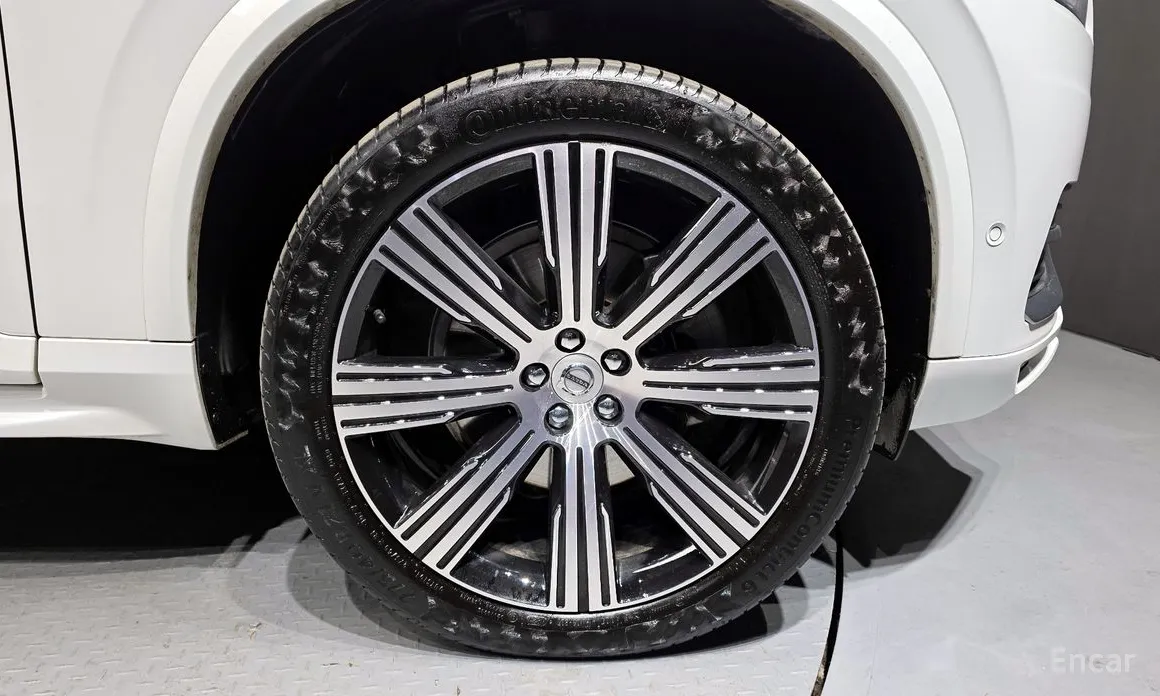 Фото 5 - Volvo XC90