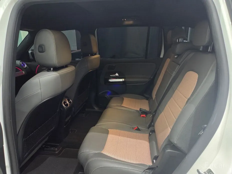 Фото 12 - Mercedes-Benz EQB