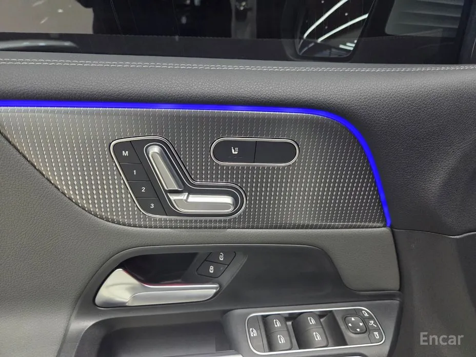 Фото 16 - Mercedes-Benz EQB