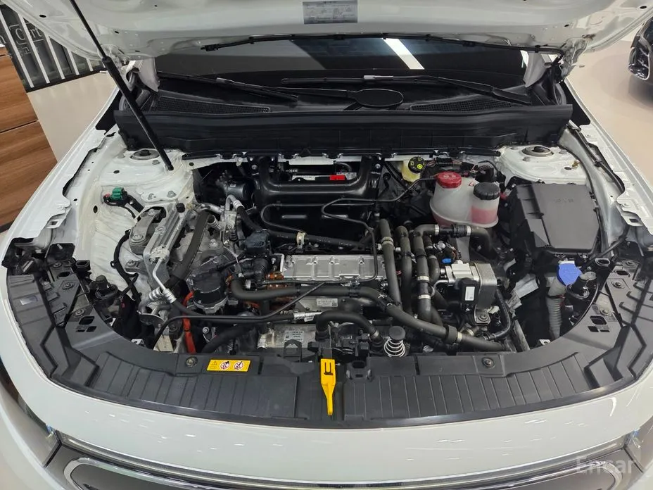 Фото 6 - Mercedes-Benz EQB