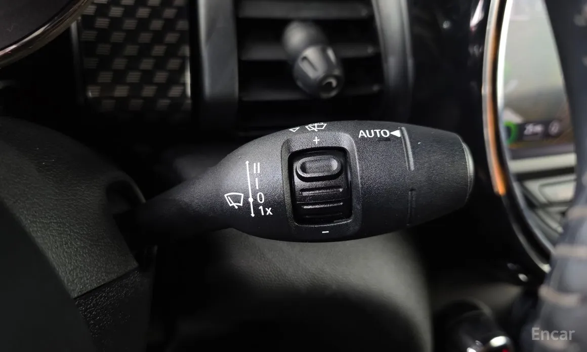 Фото 13 - Mini Cooper Convertible