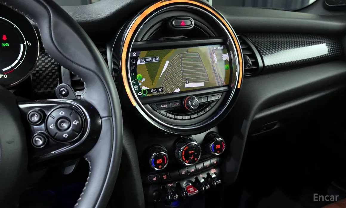 Фото 14 - Mini Cooper Convertible