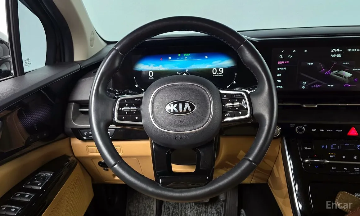 Фото 11 - Kia Carnival