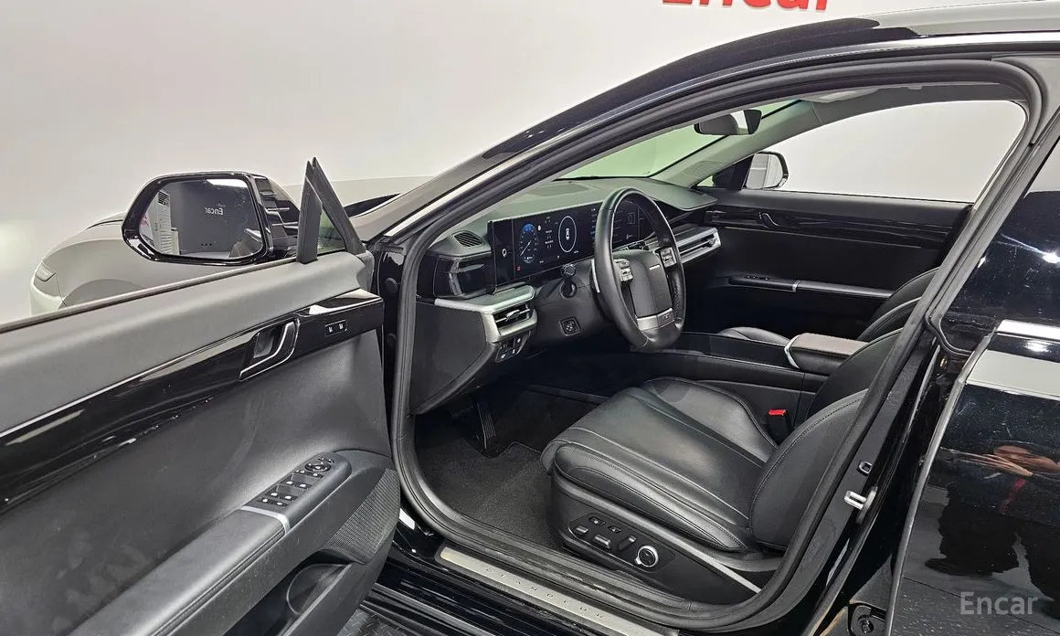 Фото 10 - Hyundai Grandeur