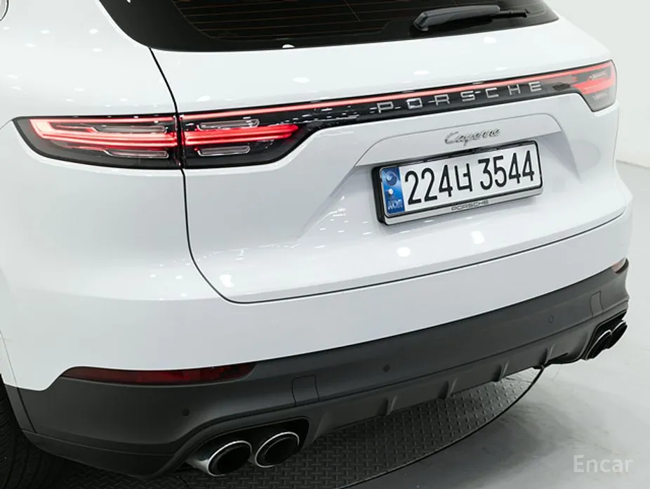 Фото 12 - Porsche Cayenne