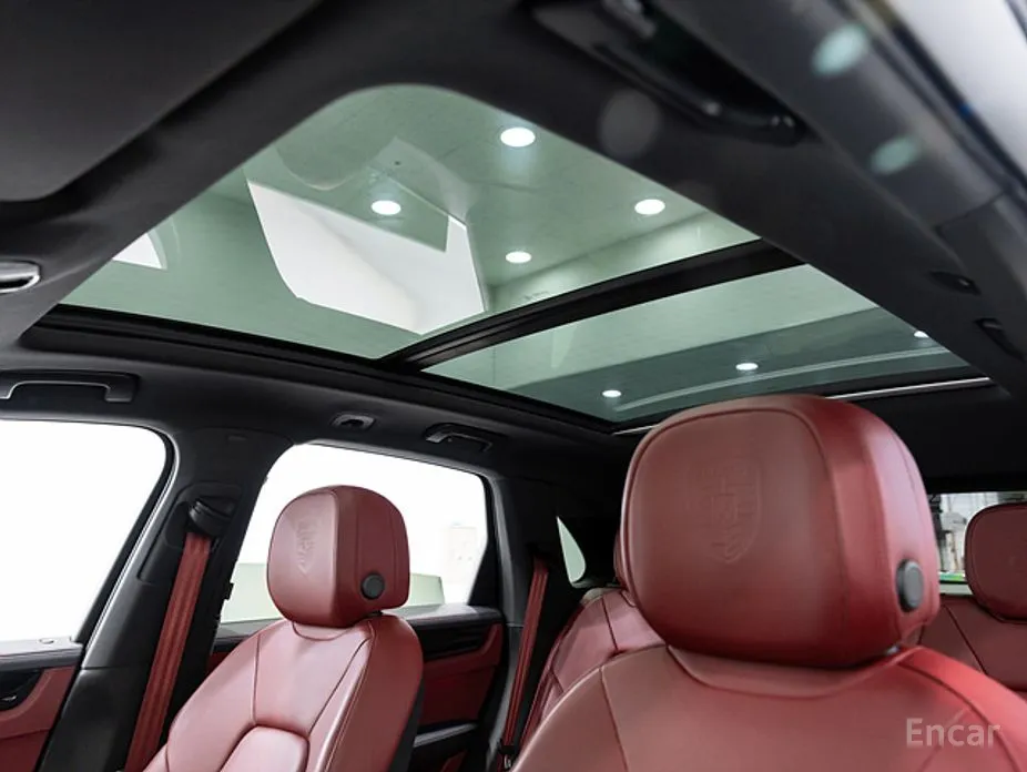 Фото 17 - Porsche Cayenne