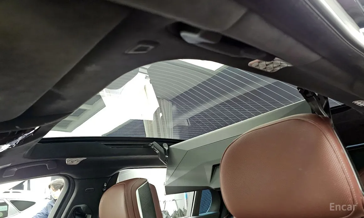 Фото 18 - BMW i7