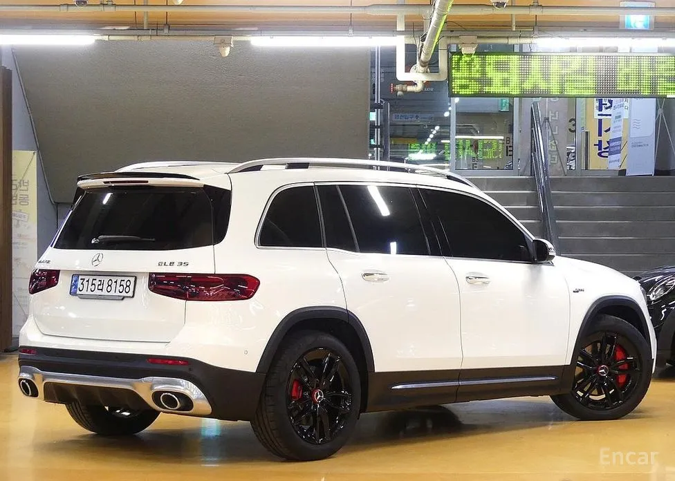 Фото 2 - Mercedes-Benz GLB-Class