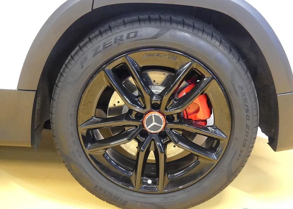 Фото 5 - Mercedes-Benz GLB-Class