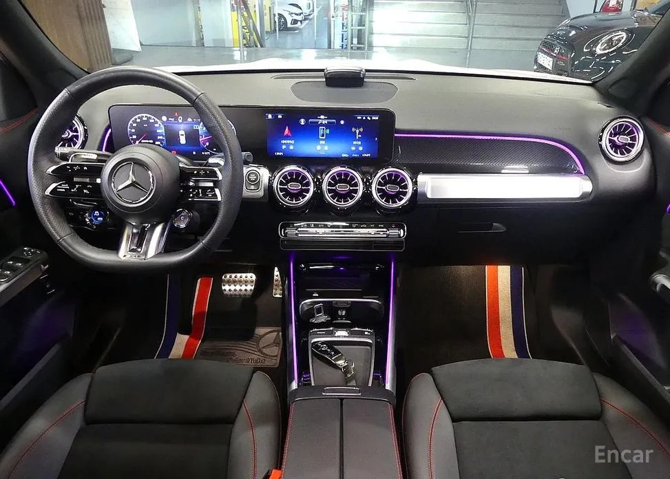 Фото 7 - Mercedes-Benz GLB-Class