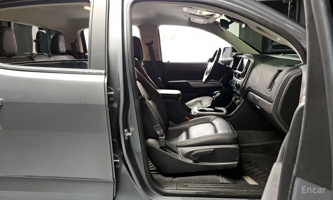 Фото 10 - Chevrolet Colorado