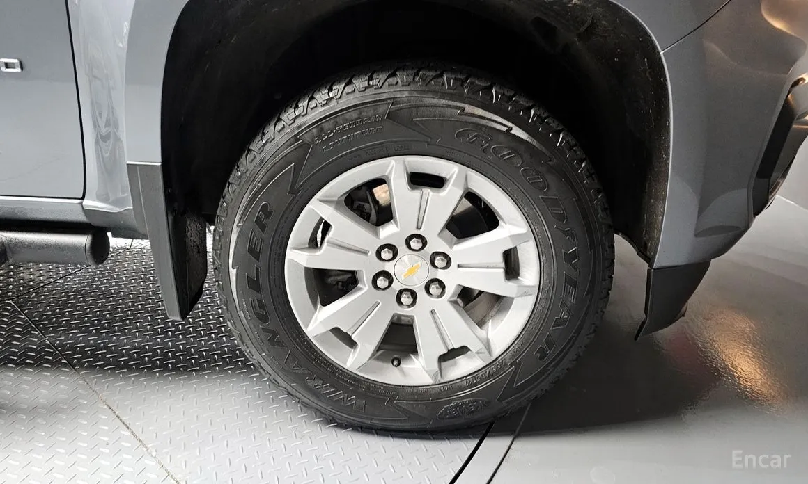 Фото 5 - Chevrolet Colorado