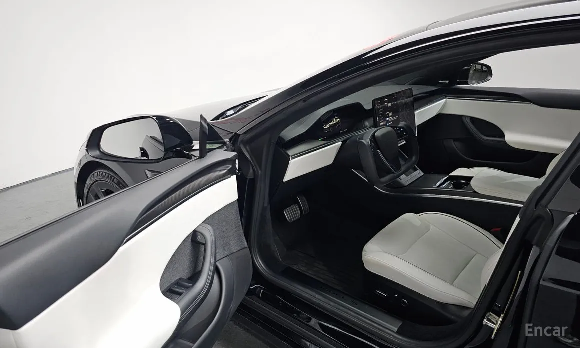 Фото 11 - Tesla Model S