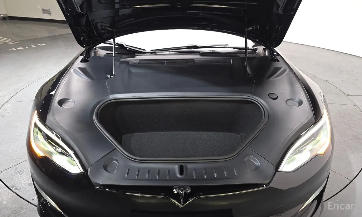 Фото 6 - Tesla Model S