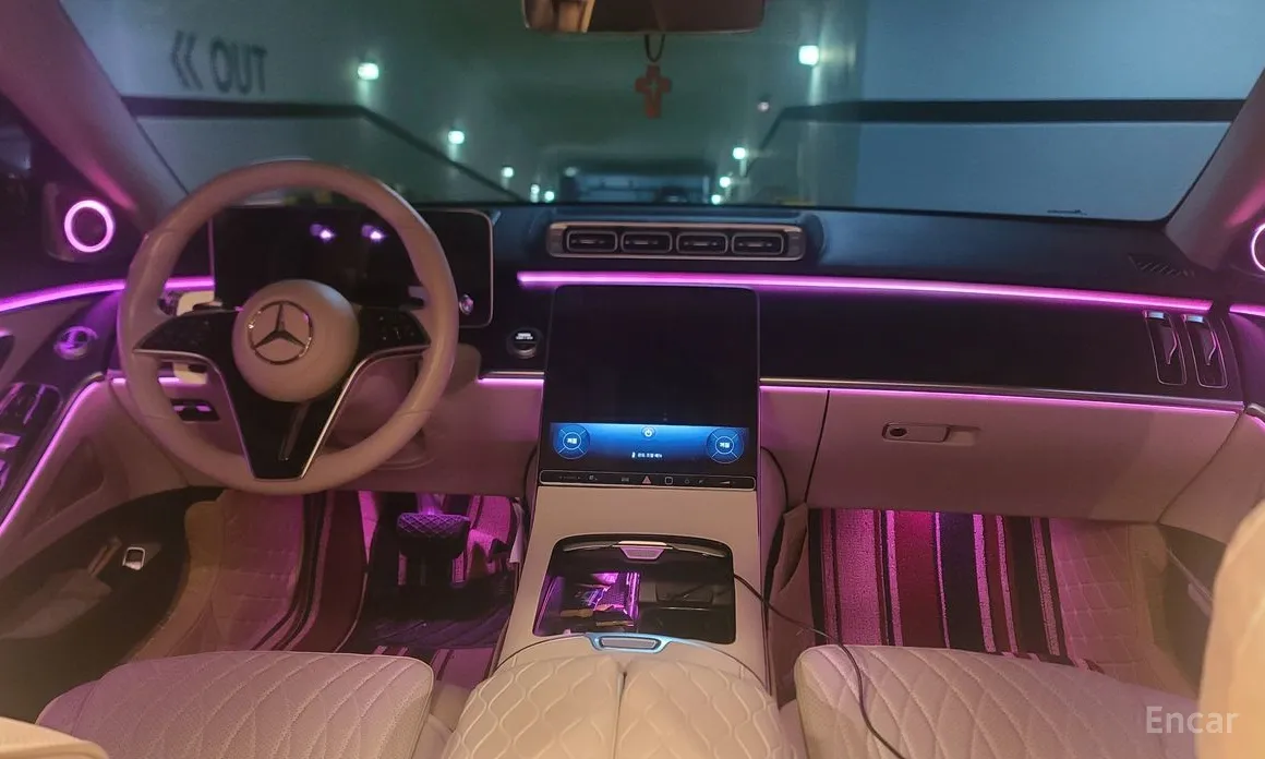 Фото 8 - Mercedes-Benz S-Class