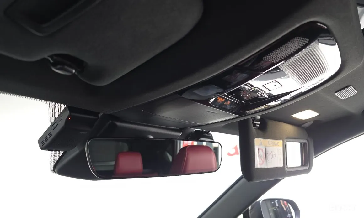 Фото 17 - Lexus NX