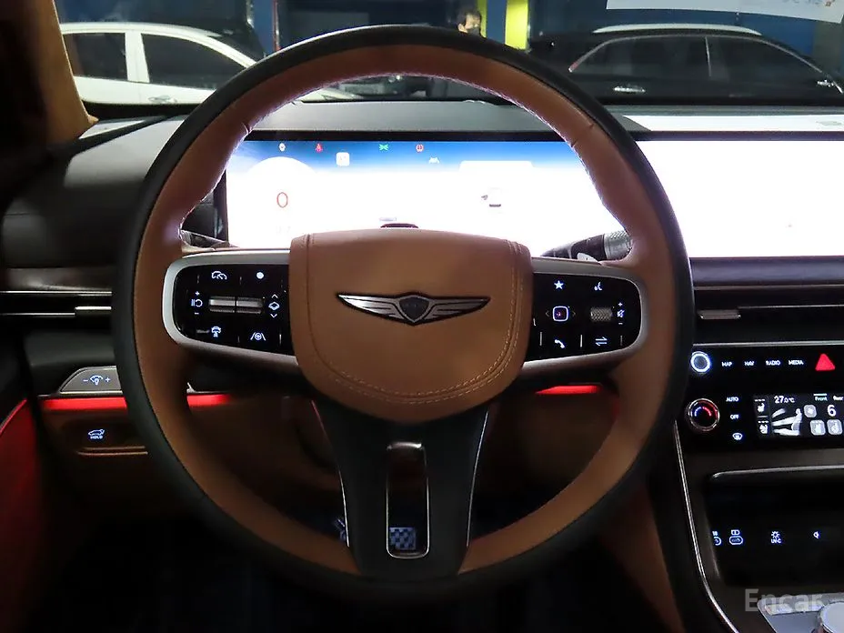 Фото 11 - Genesis GV80