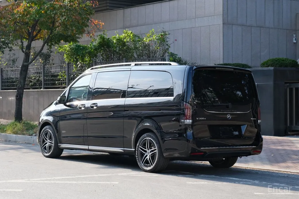 Фото 3 - Mercedes-Benz V-Class