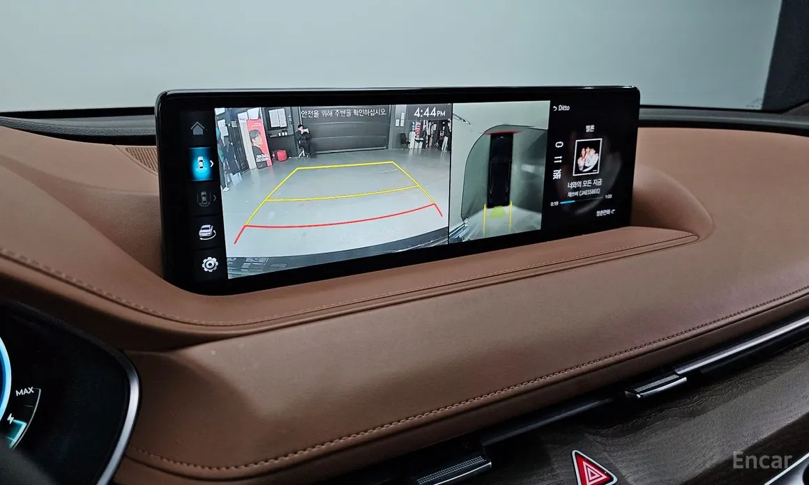 Фото 15 - Genesis G80