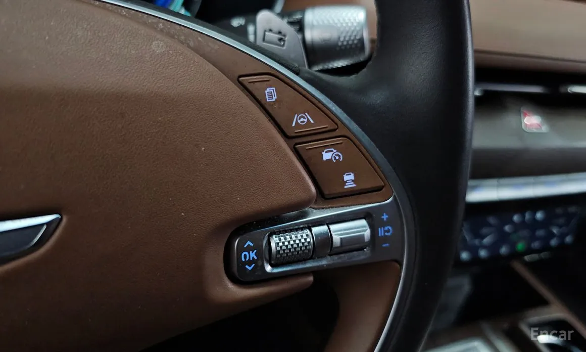 Фото 19 - Genesis G80