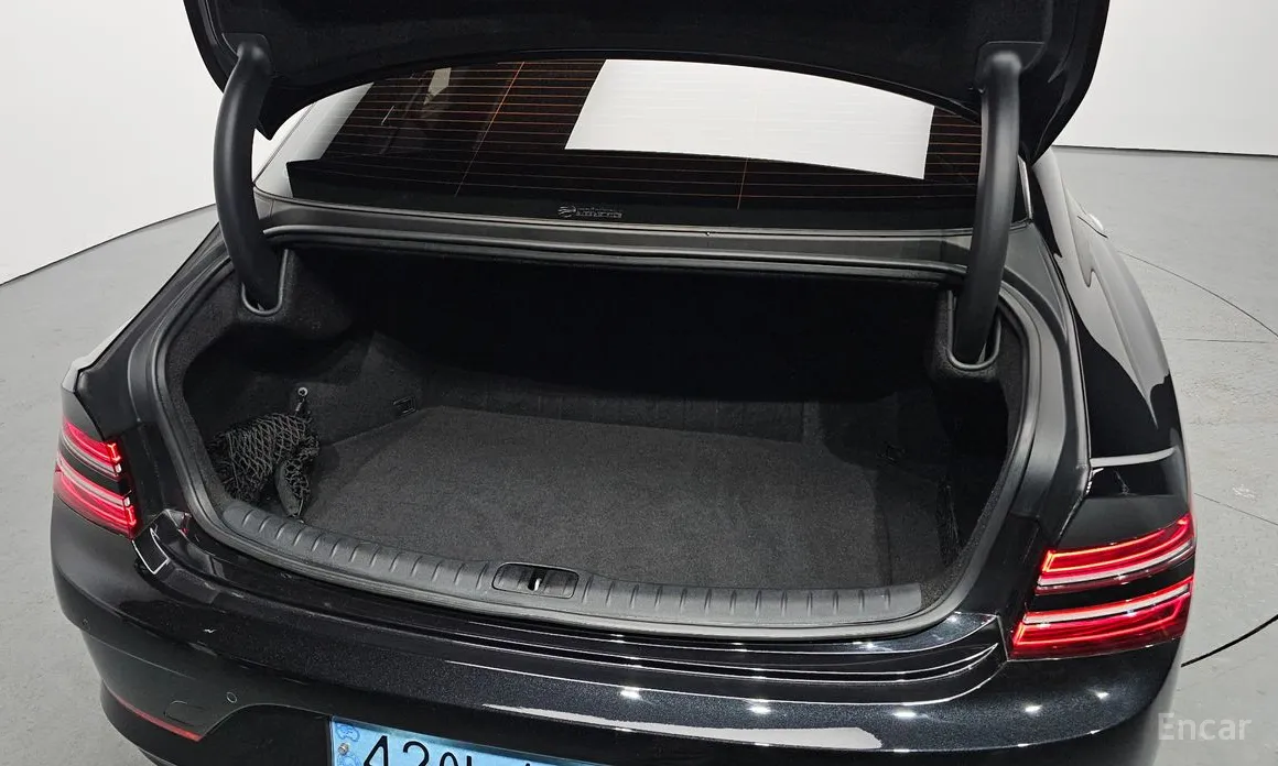 Фото 20 - Genesis G80