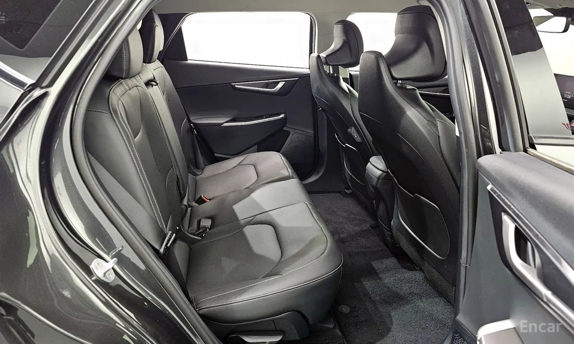 Фото 12 - Kia EV6