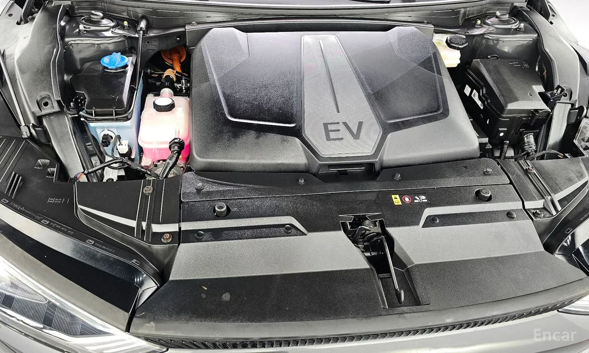 Фото 6 - Kia EV6